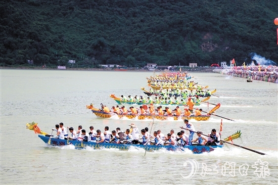 據(jù)史料記載，下川島海上龍舟賽已有115年歷史。