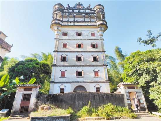 江門與澳門不斷加強文旅合作，利用世界文化遺產(chǎn)資源攜手開拓旅游市場。圖為開平瑞石樓。